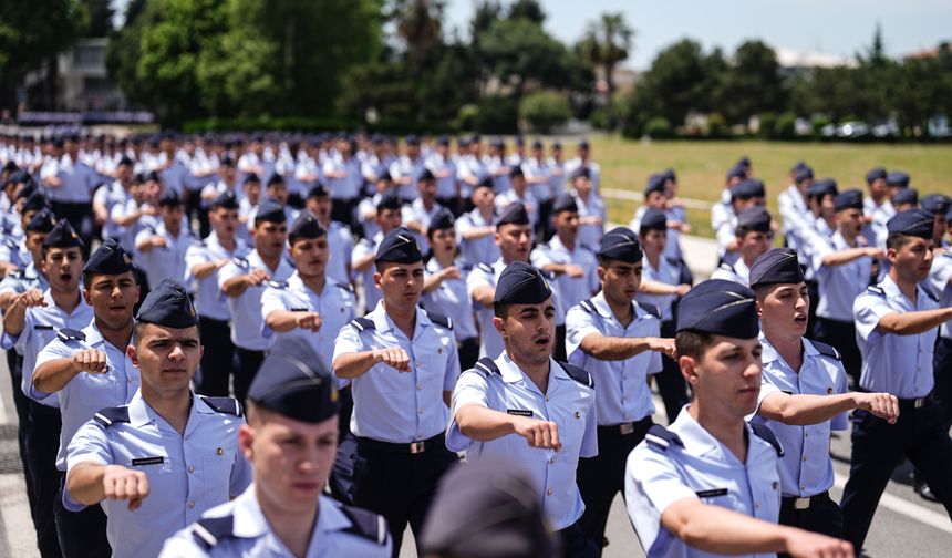 Hava Harp Okulu'nda geleceğin pilotları çok yönlü eğitimle yetişiyor