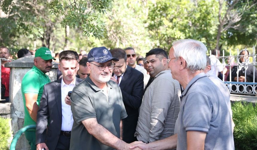 Milli Savunma Bakan Yardımcısı Kavaklıoğlu'nun eşinin cenazesi Niğde'de defnedildi