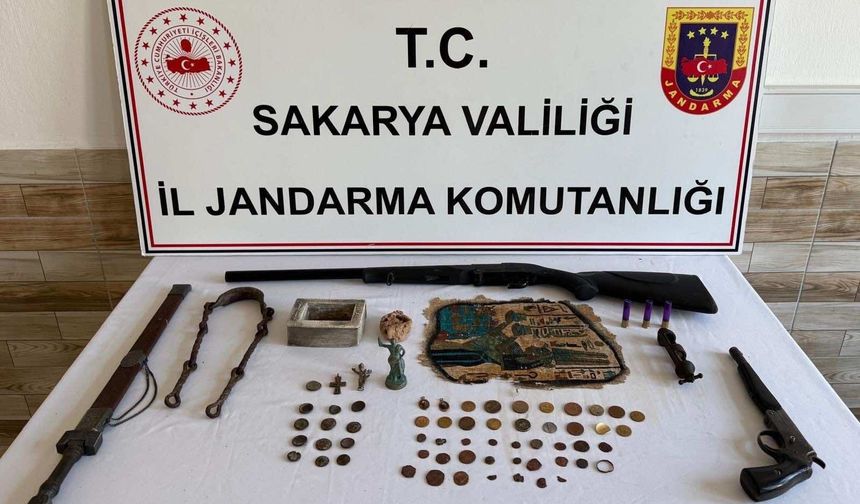 Sakarya'da tarihi eser niteliğinde 63 obje ele geçirildi