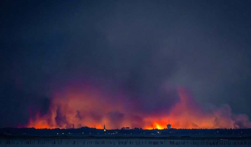 Fransa'da ormanlar alev alev: Cap Ferret yarımadasının tamamına tahliye emri