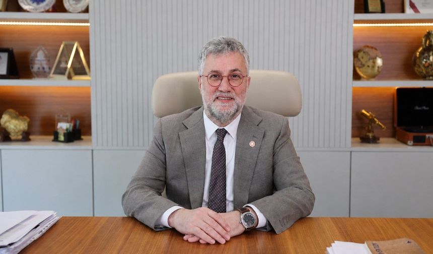 Prof. Dr. Ersoy Kocabıçak: 'Beyin sağlığını korumak, hastalıkları tedavi etmek kadar önemli'