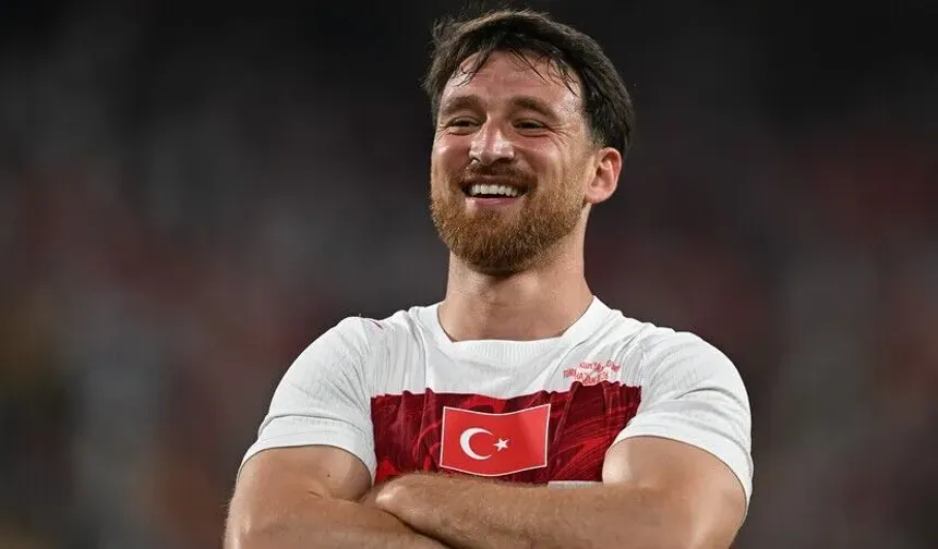 Beşiktaş, milli futbolcu Salih Özcan ile prensip anlaşmasına varıldığını duyurdu