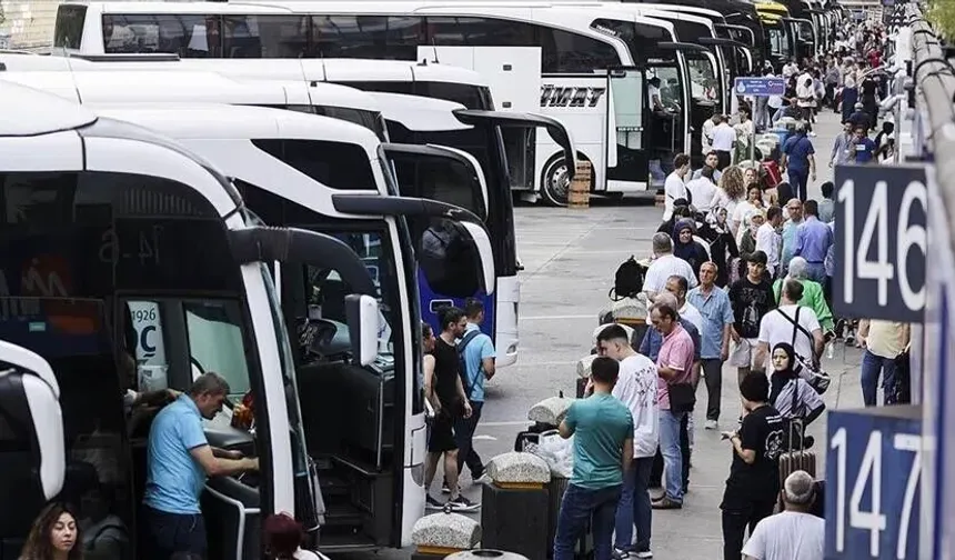 Türkiye'de geçen yıl yaklaşık 2,5 milyon kişi iller arasında göç etti