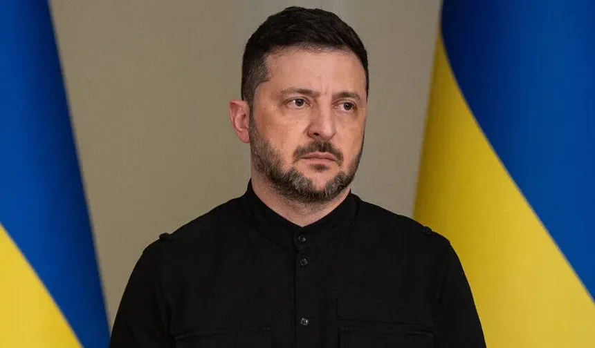 Zelenskiy, Rusya'da bazı lojistik tesisler ile bir petrol deposuna saldırı düzenlediklerini belirtti
