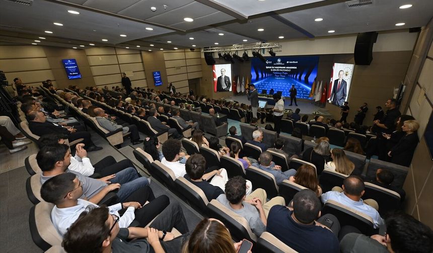 Bakan Işıkhan, İŞKUR ile VakıfBank arasında işbirliği protokolü imza töreninde konuştu: