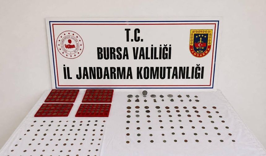 Bursa'da tarihi eser kaçakçılığı yapan şüpheli suçüstü yakalandı