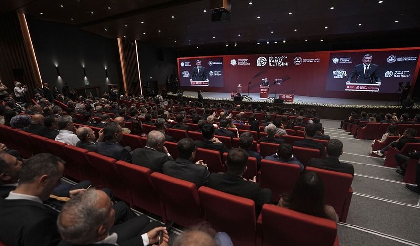 Cumhurbaşkanlığı İletişim Başkanı Duran, 'Dijital Çağda Kamu İletişimi' programında konuştu: