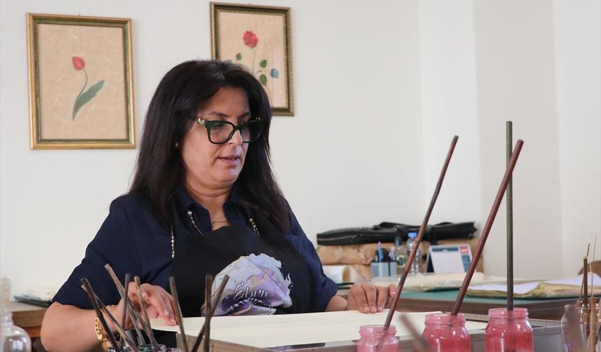Gurbetçi kadın, Gaziantep'te öğrendiği ebru sanatını Almanya'da yaşatacak