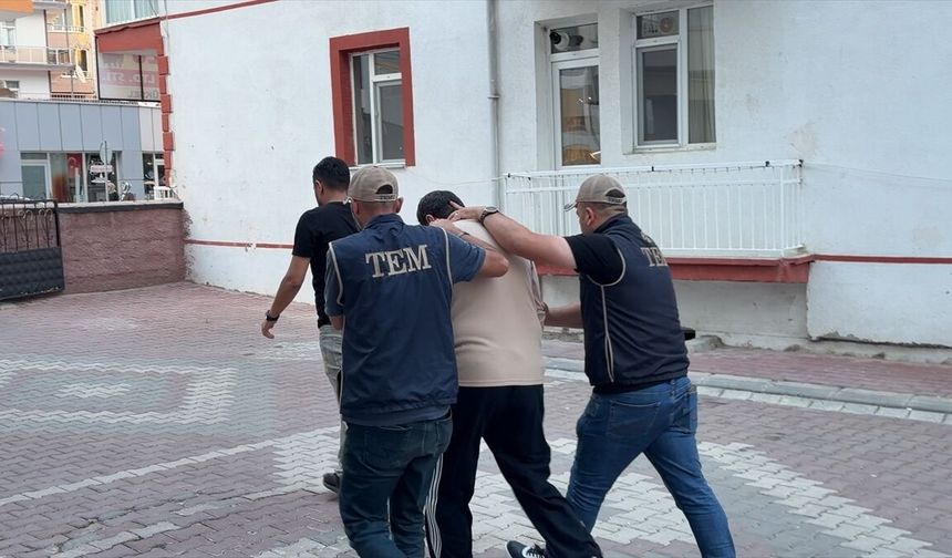 Kırşehir'de Interpol tarafından kırmızı bültenle aranan zanlı yakalandı