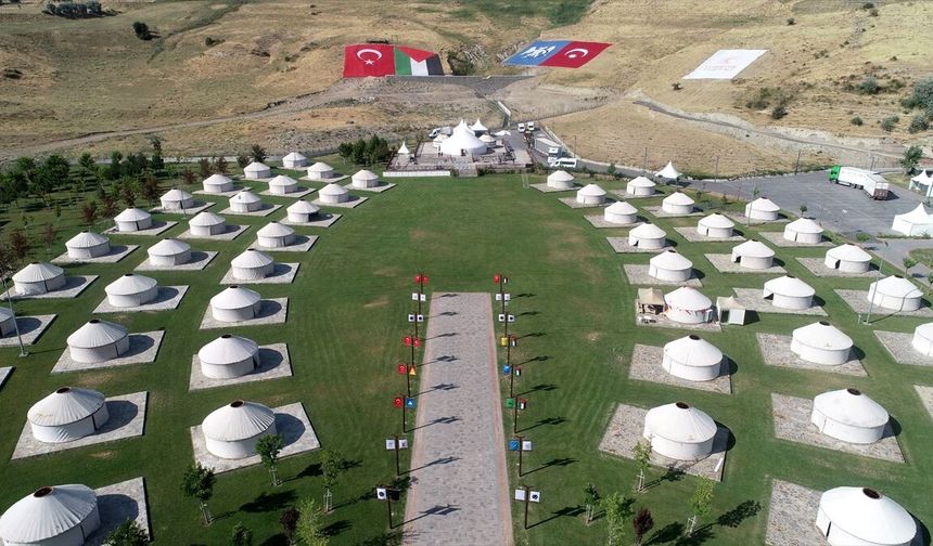 Malazgirt Zaferi'nin 955. yıl dönümü Ahlat'ta görkemli etkinliklerle kutlanacak