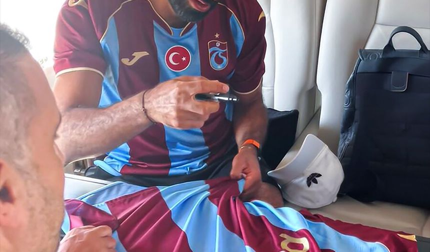Salah'dan 'Bize her yer Trabzon' mesajı