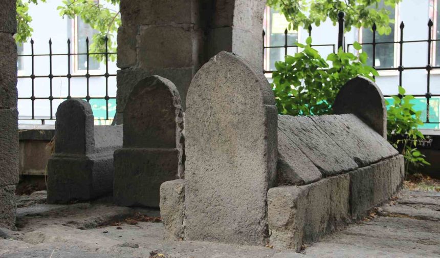 Gürcü kralının kızı Erzurum'da çıktı: Mezar kitabesinde dikkat çeken sözler