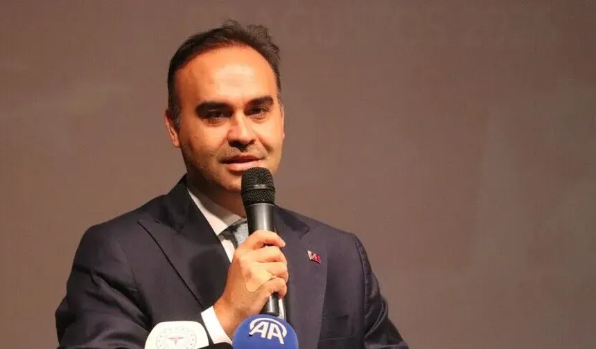 Bakan Kacır: Üretimin, yatırımın, istihdamın, ihracatın yanında olmaya devam edeceğiz