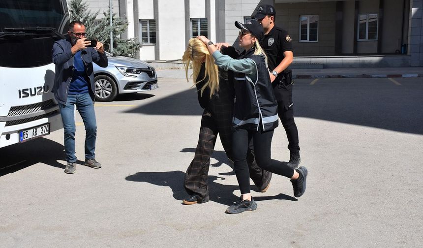 'Vanlı Kara Haydar' olarak bilinen Tançalan'ın eşi ve 3 şüpheli adliyeye sevk edildi