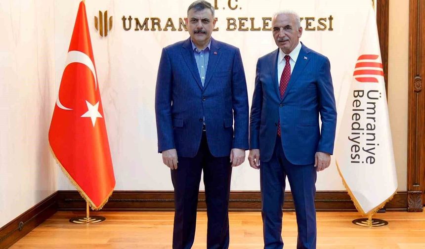 İçişleri Bakanı Çiftçi AK Parti Ümraniye ilçe teşkilatıyla bir araya geldi