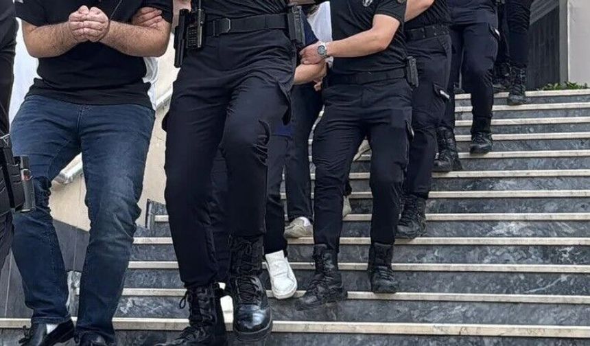 "Tarladan markete fiyat yolculuğu" soruşturmasında gözaltına alınan 40 şüpheli adliyede