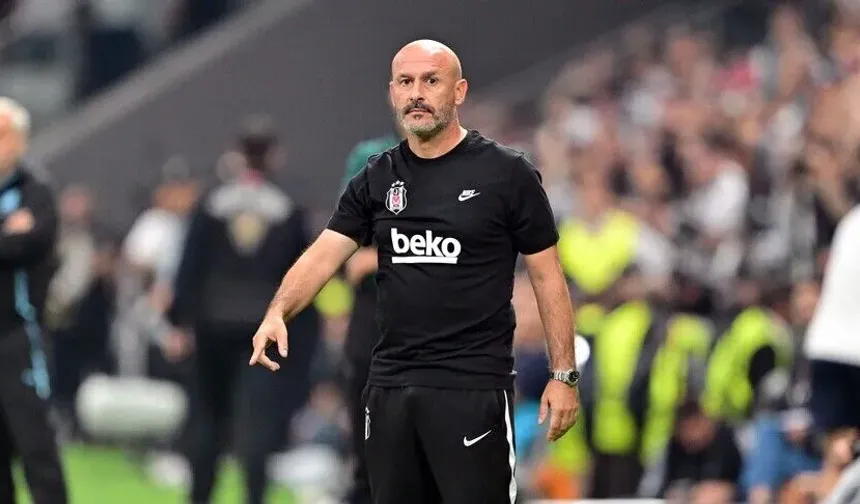 Beşiktaş Teknik Direktörü Italiano: Beşiktaş'ı yansıtan bir futbol isteyen insanları memnun etmeye çalışıyoruz