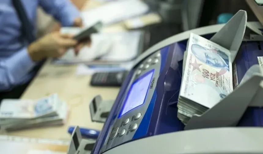 Aile ve Gençlik Fonu kapsamında bu ay 18 bin 334 gence 2 milyar 76 milyon lira ödeme yapıldı