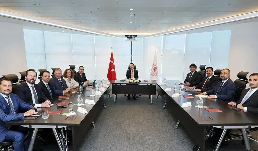 Bakan Bayraktar, Uluslararası Finans Kurumu temsilcileriyle işbirliği olanaklarını değerlendirdi