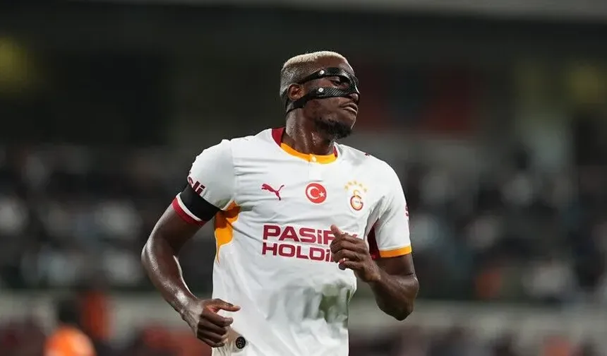 Victor Osimhen, sakatlığı sebebiyle Nijerya Milli Takımı'nın kadrosundan çıkarıldı