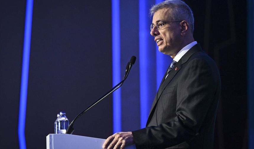 Sağlık Bakanı Memişoğlu, Tıp ve Adalet Sempozyumu'nda konuştu: