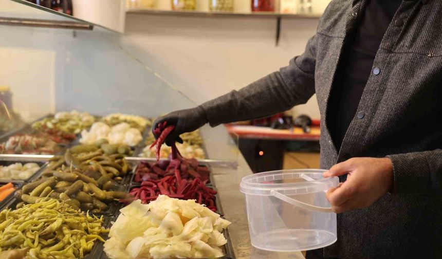 4 bin yıllık gelenek, kışın doğal antibiyotiği: Turşu