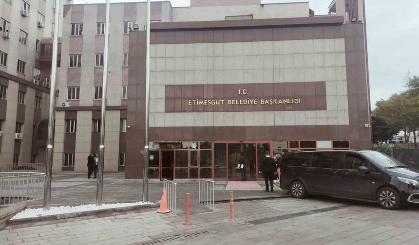 Etimesgut Belediyesi'nde yeni operasyon: 25 gözaltı