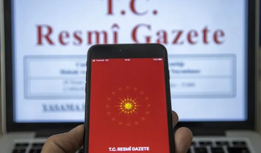 Sosyal medyada yaş sınırlamasına ilişkin yönetmelik Resmi Gazete'de