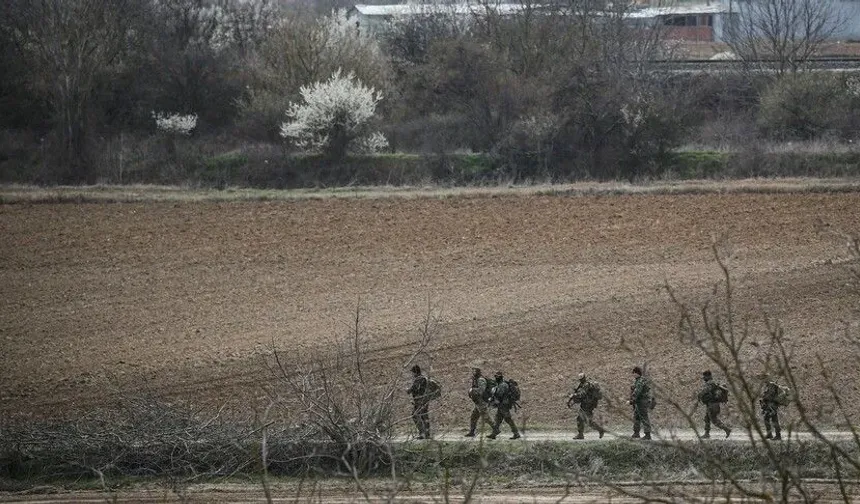 Yunanistan tasarruf için 187 kışlayı kapatmayı planlıyor