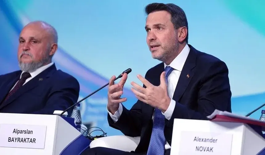 Bakan Bayraktar, enerjide küresel zorluklar karşısında işbirliğinin şart olduğunu söyledi