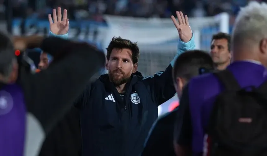 Arjantinli yıldız futbolcu Messi, milli takım kariyerini noktaladı