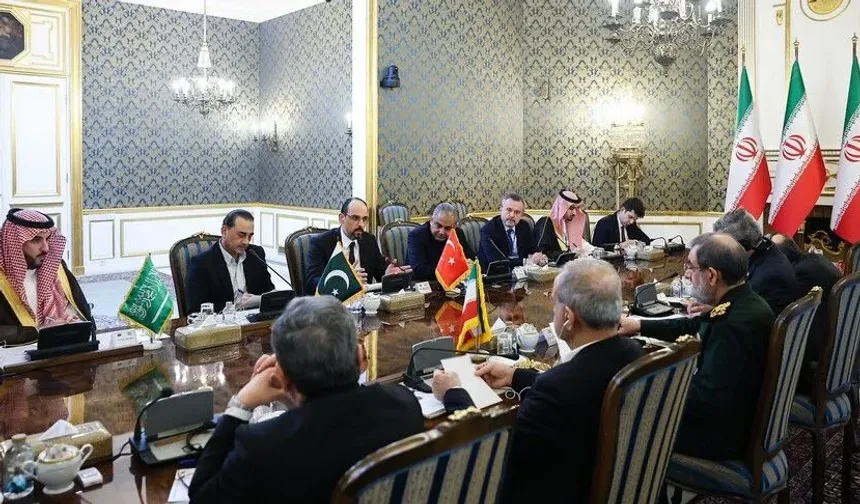 MİT Başkanı Kalın, Tahran'da bölgesel işbirliği ve ortak güvenliğin güçlendirilmesinin önemine dikkati çekti