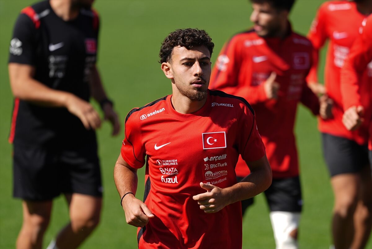 Ümit Milli Futbol Takımı, Ukrayna maçı öncesi İstanbul'daki son çalışmasını yaptı