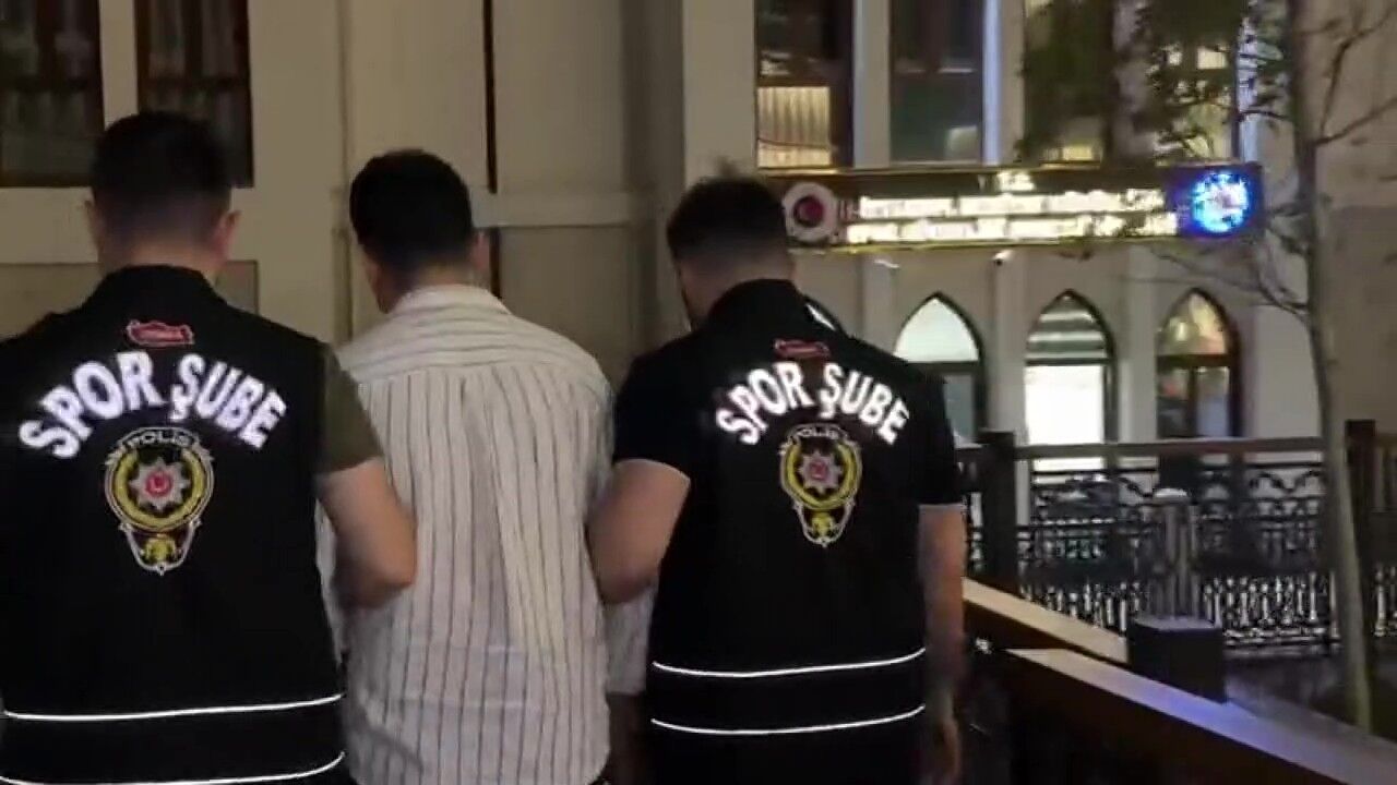 İstanbul Emniyeti'nden Fenerbahçe maçı öncesi karaborsa operasyonu: 5 gözaltı