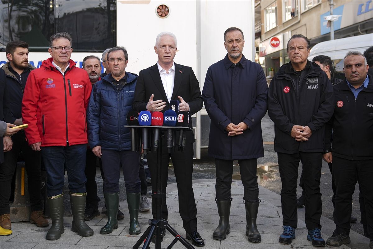 İstanbul Valisi Gül, selin etkilediği Ayazağa'daki çalışmaları takip etti: