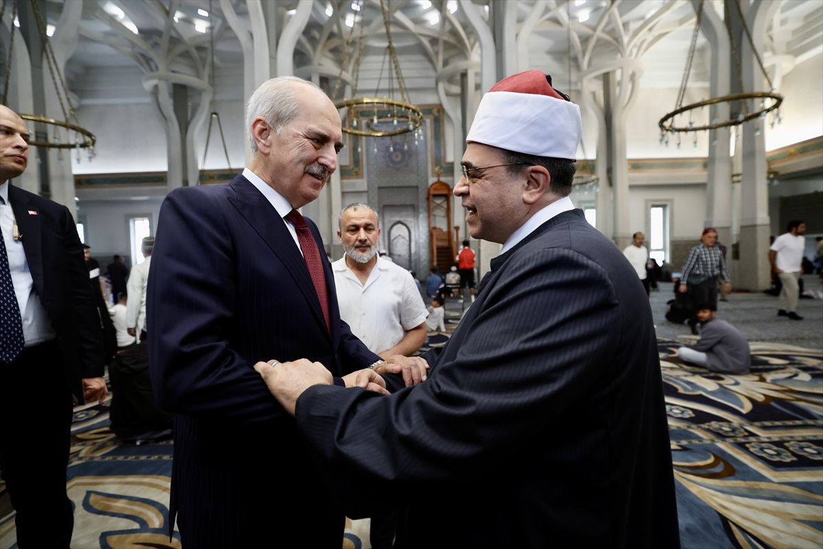 TBMM Başkanı Kurtulmuş, Roma İslam Merkezi'ni ziyaret etti
