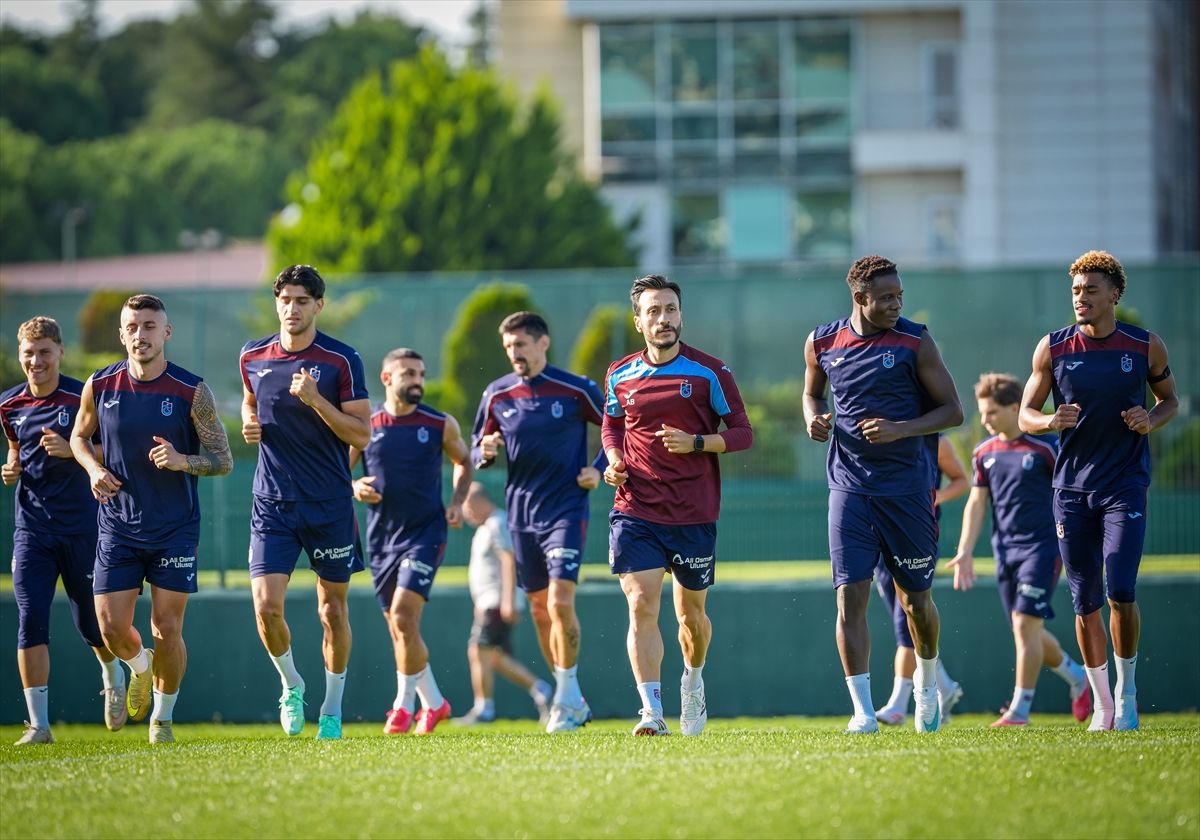 Trabzonspor'da Beşiktaş maçının hazırlıkları sürüyor