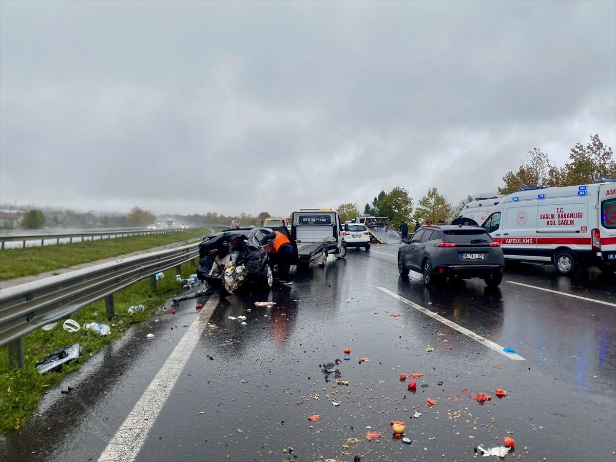 Üsküdar Belediye Başkan Vekili Gültekin, Düzce'de trafik kazasında hayatını kaybetti
