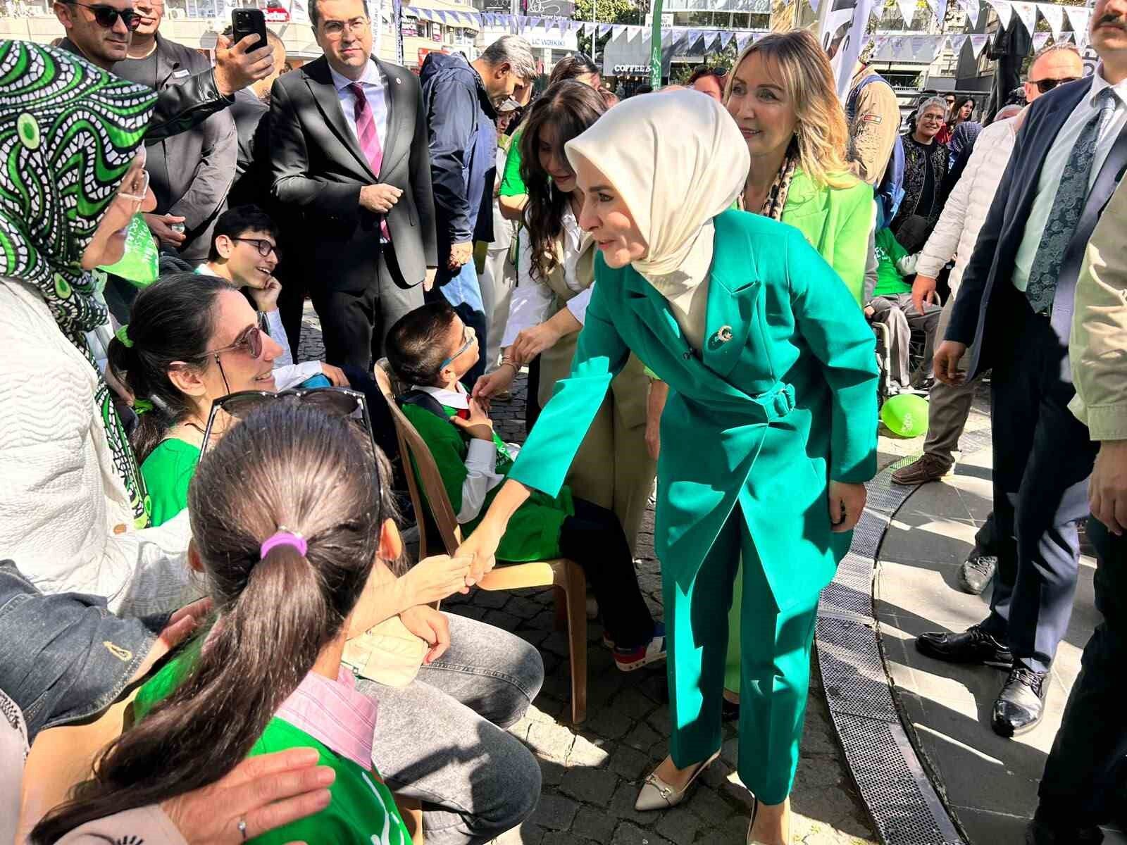 Bakan Göktaş: 'Yaklaşık 490 bin engelli vatandaşımıza destek oluyoruz'