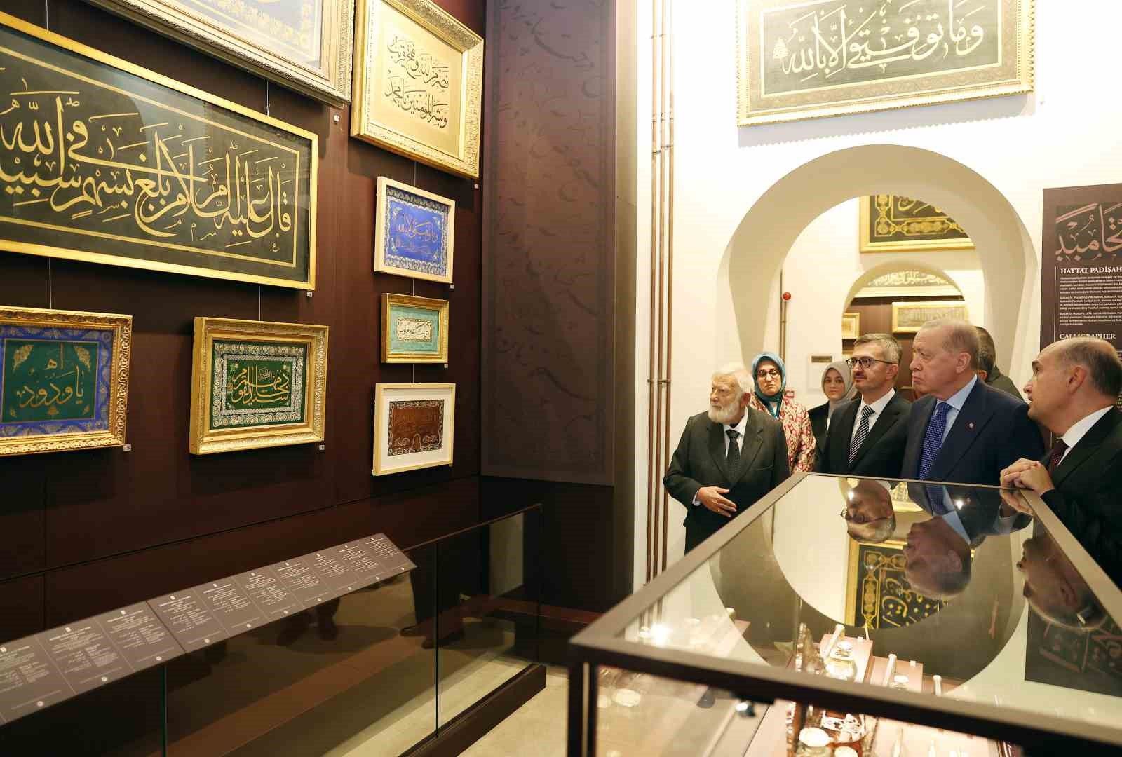 Cumhurbaşkanı Erdoğan, 'Kimliksizleştirme siyasetine maruz bırakıldık'