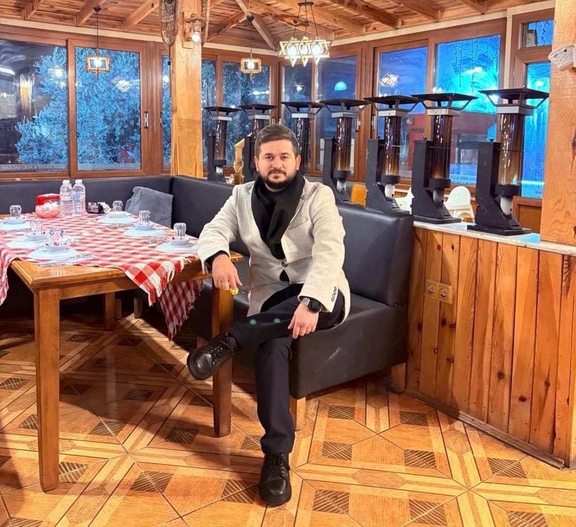İzmir'de restoranda kanlı kavga: Sahibi öldü, müşteri ağır yaralı