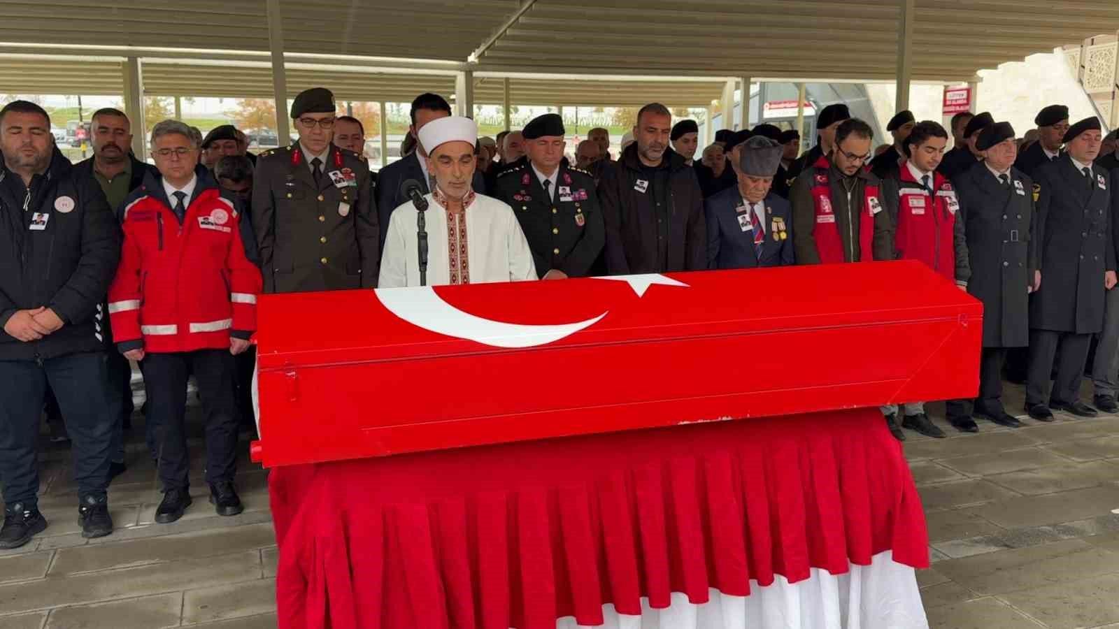 Sivas'ın son Kore Gazisi 94 yaşında hayatını kaybetti
